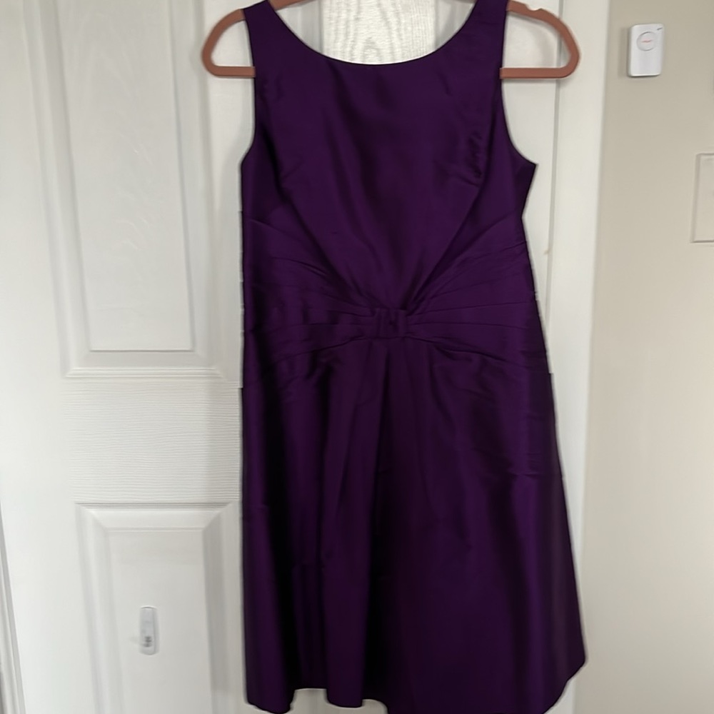 This purple dress is a size 8 - Picture 4 of 8